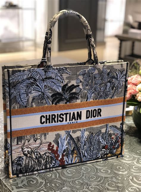 borsa neonato dior|designer handbags Dior.